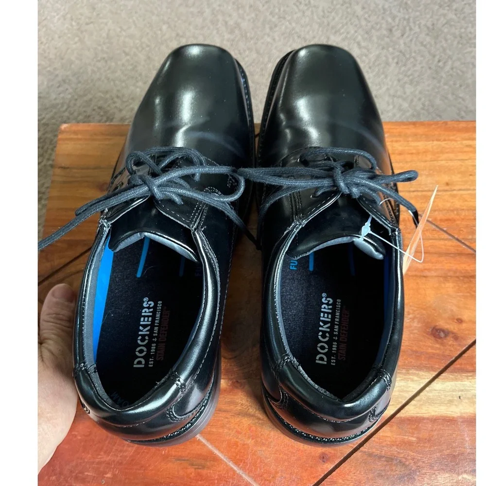 Dockers Irving Mens Black Slip Resistant Memory Foam Oxford Shoes 7M NWT